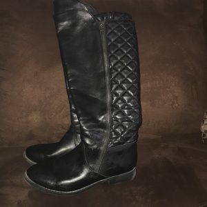 Ladies black boots